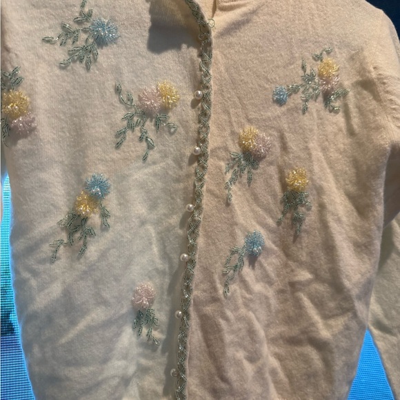 Vintage Women’s Beaded Cardigan Sweater - Picture 3 of 14